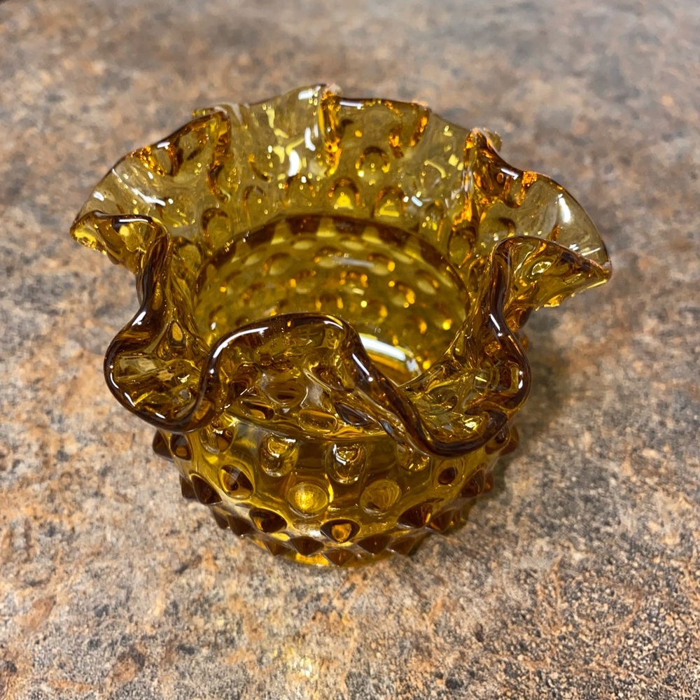 AMBER FENTON HOBNAIL